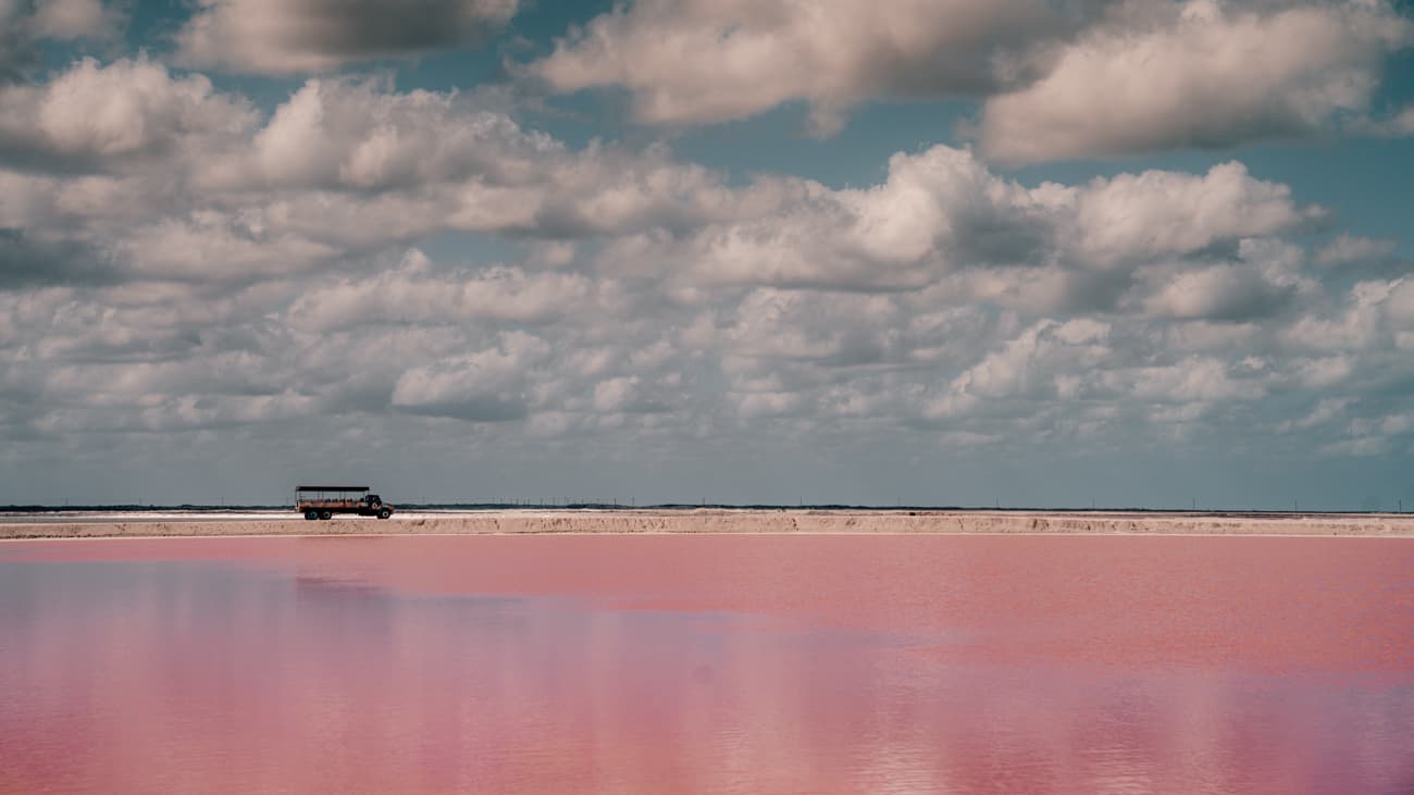 Rozowe jeziora na Jukatanie w meksyku